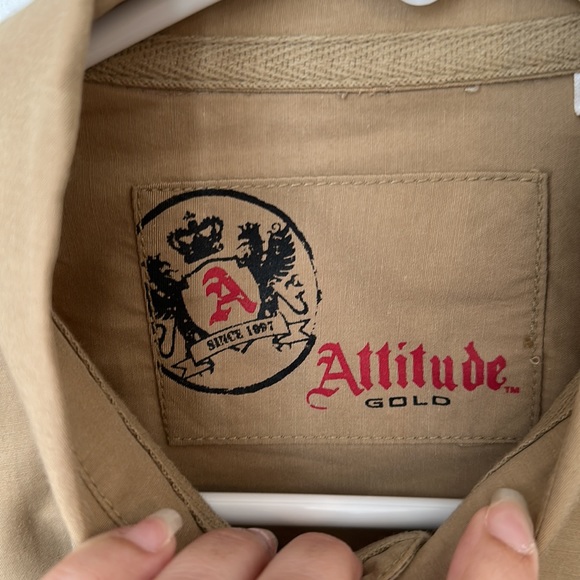 Attitude Gold men’s Long Sleeve Shirt Large. - Picture 2 of 4